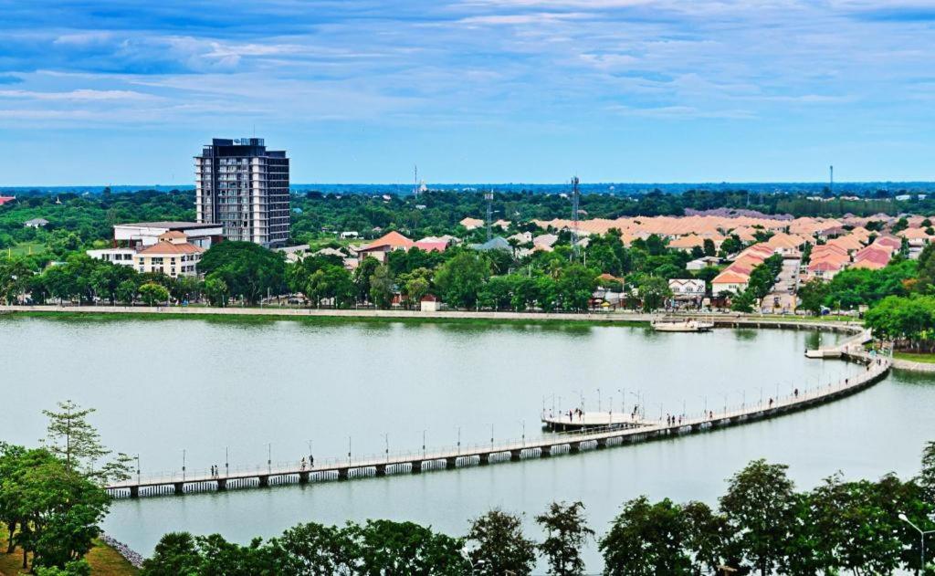 ไอแยริส บูทิค รีสอร์ท ขอนแก่น ภายนอก รูปภาพ